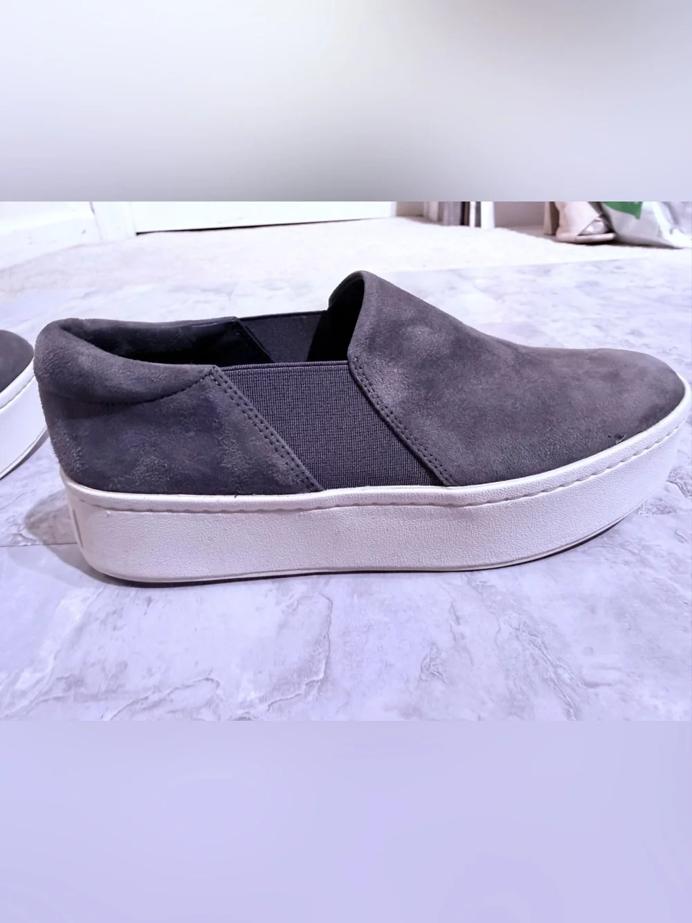 Vince Warren Grey Suede Platform Slip On Sneakers Loafers Womens Size 6.5